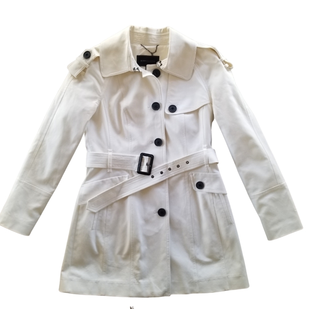 BCBGMaxAzria White Trench Coat with Pleats Womens Medium